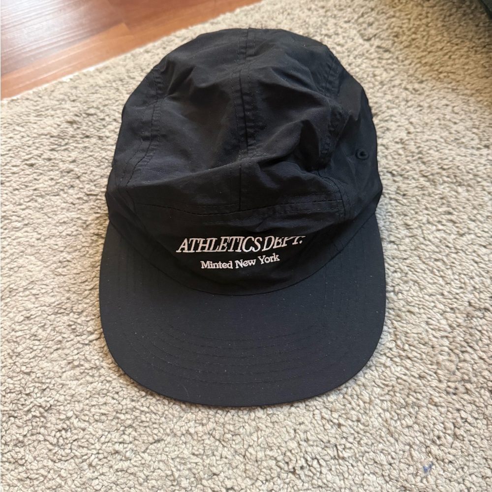 MINTED BEW YORK RUNNING HAT